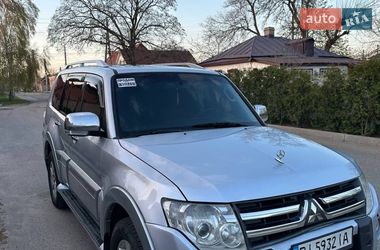 Позашляховик / Кросовер Mitsubishi Pajero 2007 в Олександрії
