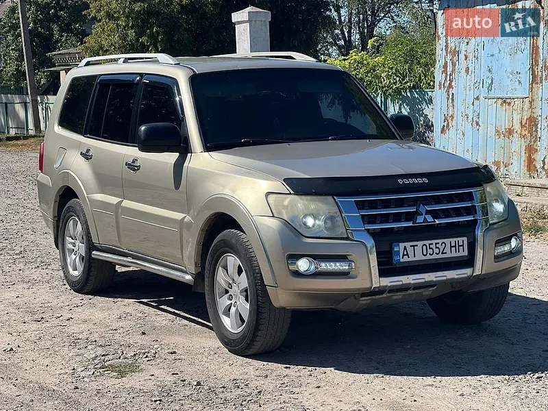 Mitsubishi Pajero 2008