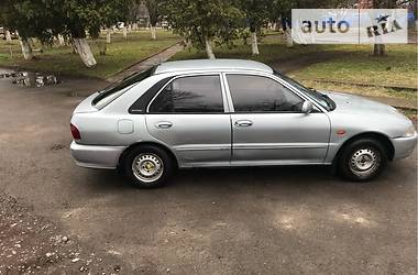 Хэтчбек Mitsubishi Proton 1999 в Ужгороде