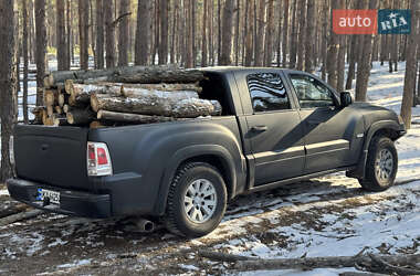 Пикап Mitsubishi Raider 2006 в Киеве