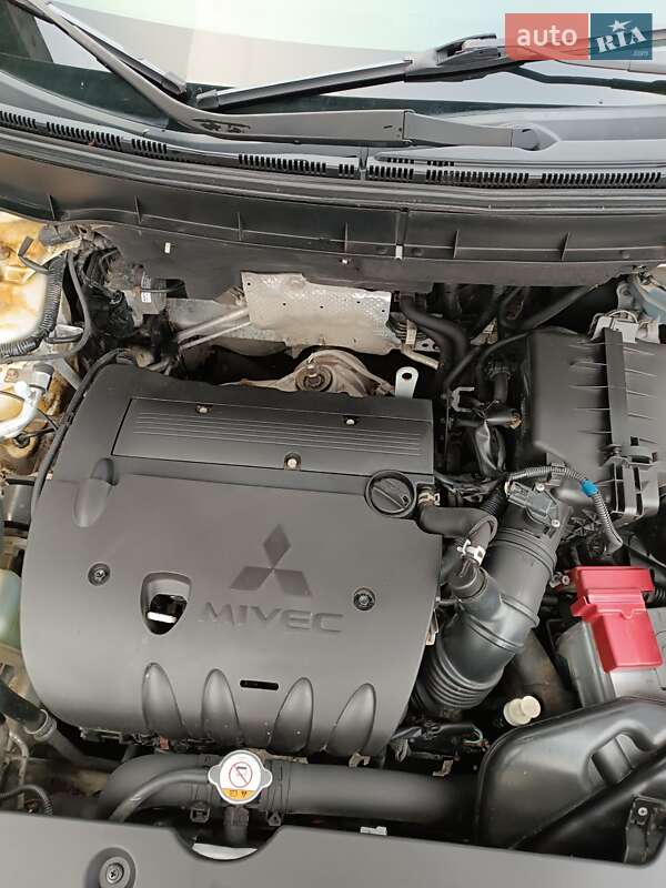 Внедорожник / Кроссовер Mitsubishi RVR 2015 в Павлограде фото 19 Внедорожник / Кроссовер Mitsubishi RVR 2015 в Павлограде