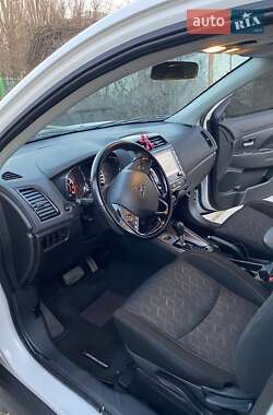 Внедорожник / Кроссовер Mitsubishi RVR 2021 в 