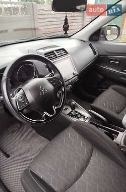 Внедорожник / Кроссовер Mitsubishi RVR 2021 в 