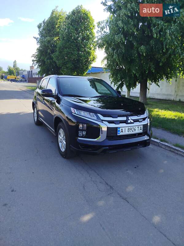 Внедорожник / Кроссовер Mitsubishi RVR 2021 в 