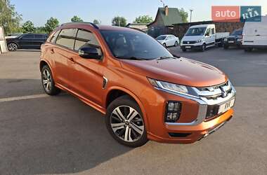 Mitsubishi RVR 2020