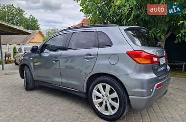 Внедорожник / Кроссовер Mitsubishi RVR 2011 в 