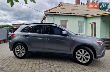 Внедорожник / Кроссовер Mitsubishi RVR 2011 в 