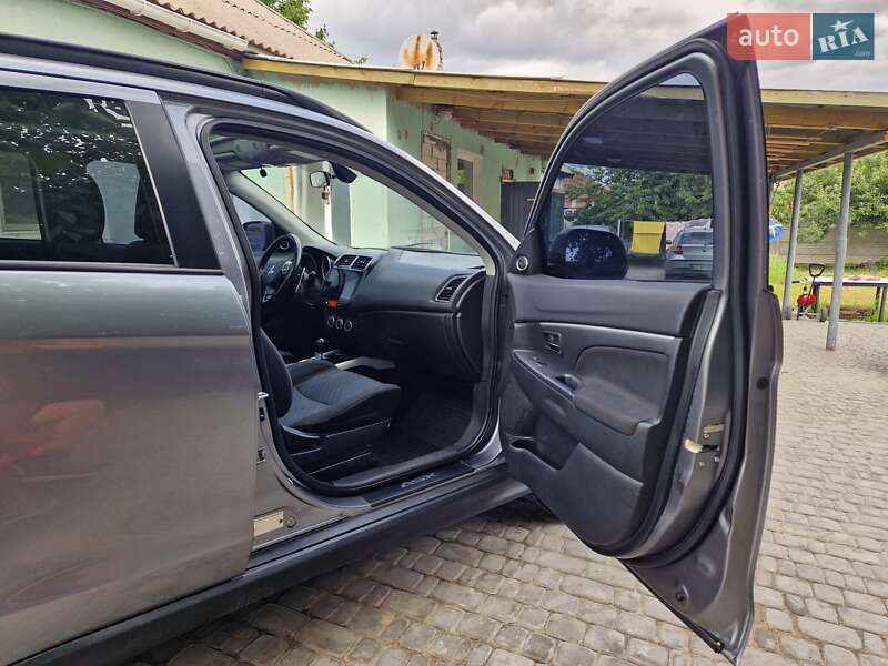 Внедорожник / Кроссовер Mitsubishi RVR 2011 в Кривом Роге