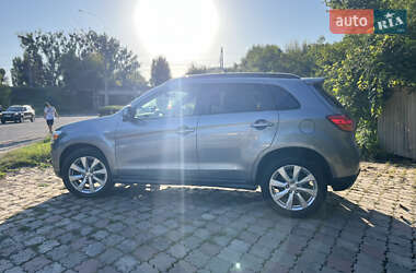 Позашляховик / Кросовер Mitsubishi RVR 2014 в 