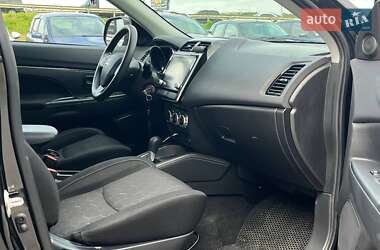 Внедорожник / Кроссовер Mitsubishi RVR 2021 в 