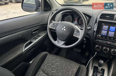 Внедорожник / Кроссовер Mitsubishi RVR 2021 в 