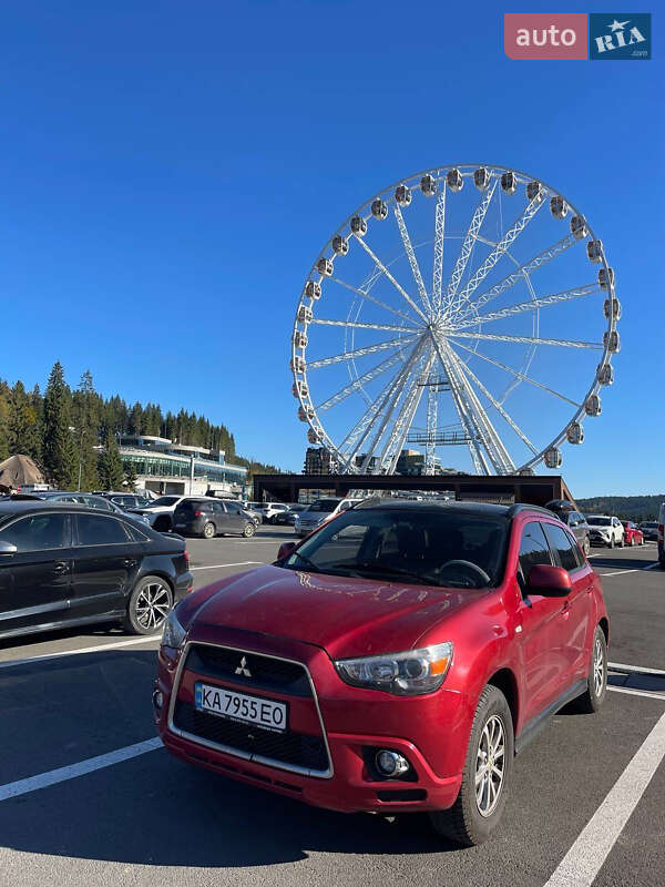 Позашляховик / Кросовер Mitsubishi RVR 2011 в Києві