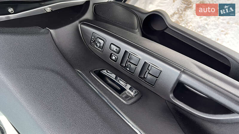 Позашляховик / Кросовер Mitsubishi RVR 2014 в Рівному