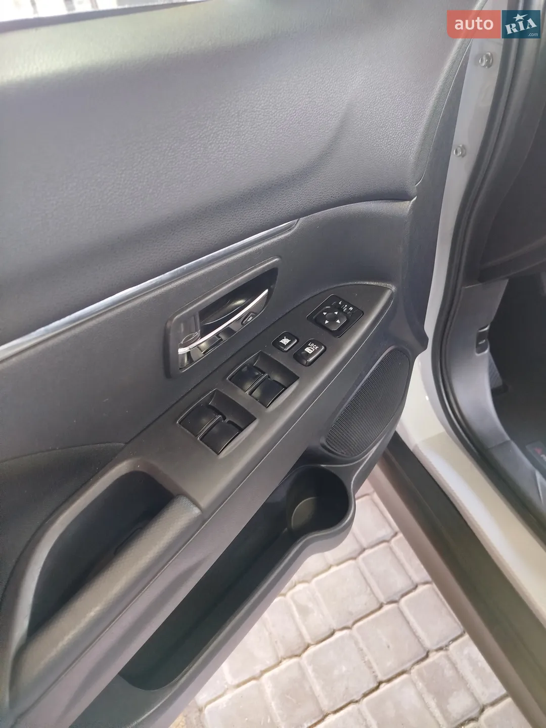 2023 Mitsubishi RVR - мініатюра 11