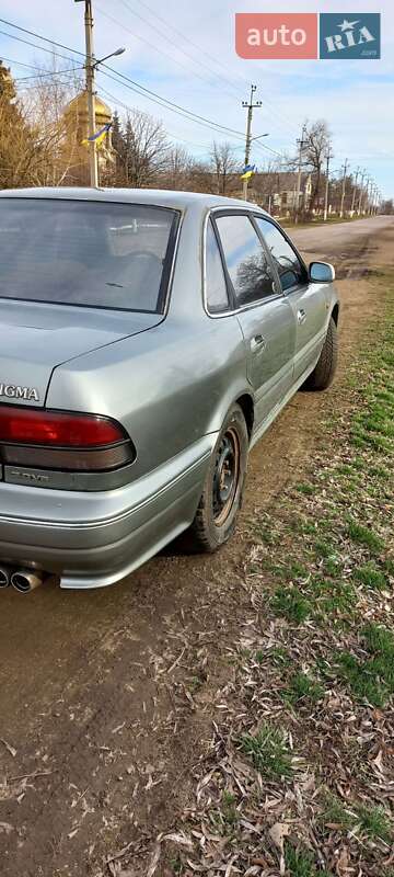 Седан Mitsubishi Sigma 1991 в Одессе