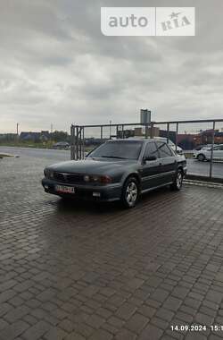 Седан Mitsubishi Sigma 1992 в Луцке