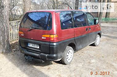 Минивэн Mitsubishi Space Gear 1996 в Киеве