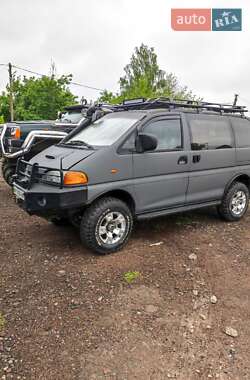Минивэн Mitsubishi Space Gear 1995 в Житомире