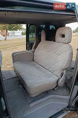 Минивэн Mitsubishi Space Gear 1999 в 