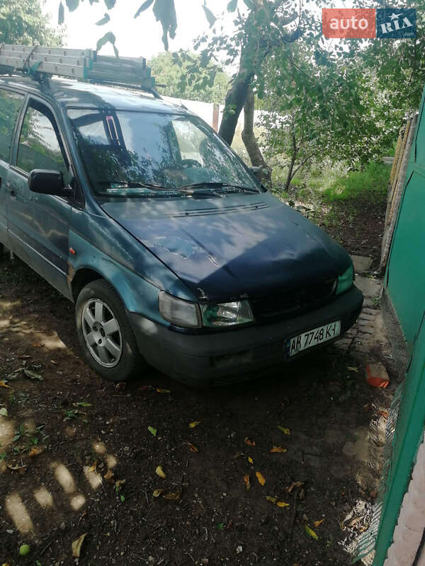 Минивэн Mitsubishi Space Runner 1992 в Краматорске