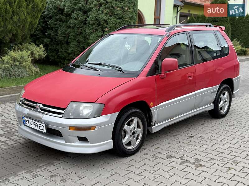 Минивэн Mitsubishi Space Runner 2000 в Хмельницком