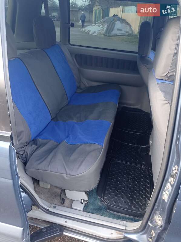 Минивэн Mitsubishi Space Runner 1993 в Белгороде-Днестровском