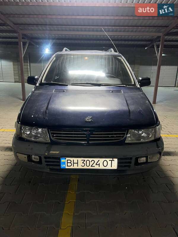 Mitsubishi Space Runner 1994