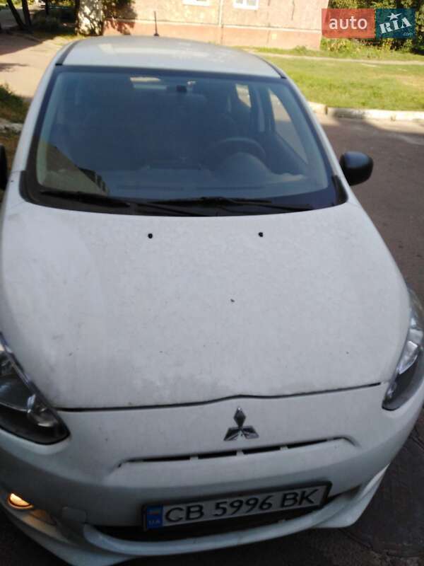 Хетчбек Mitsubishi Space Star 2014 в Чернігові