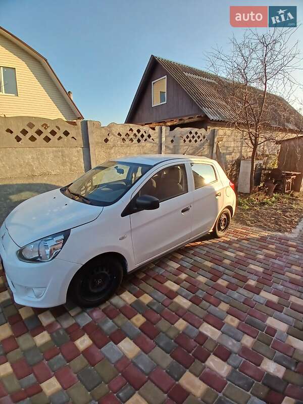 Хетчбек Mitsubishi Space Star 2014 в Чернігові