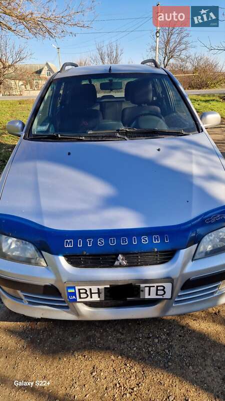 Mitsubishi Space Star 2004