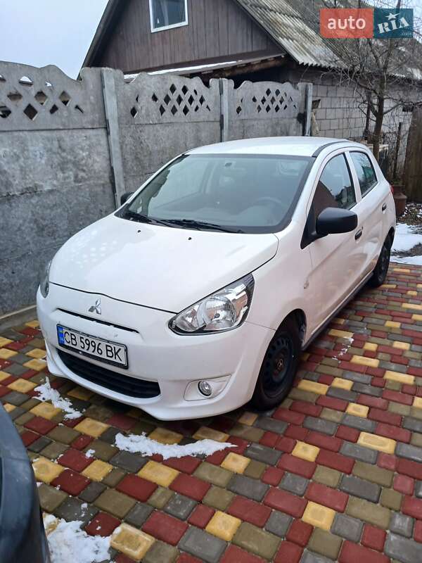 Хетчбек Mitsubishi Space Star 2014 в Чернігові