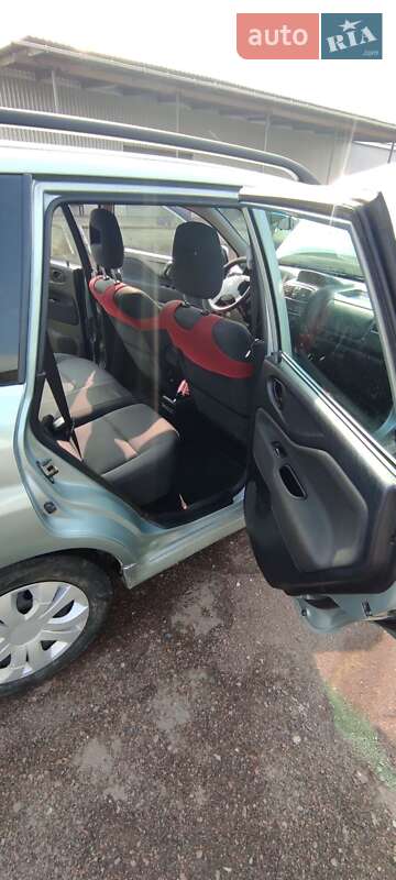 Минивэн Mitsubishi Space Star 2004 в Олевске фото 12 Минивэн Mitsubishi Space Star 2004 в Олевске