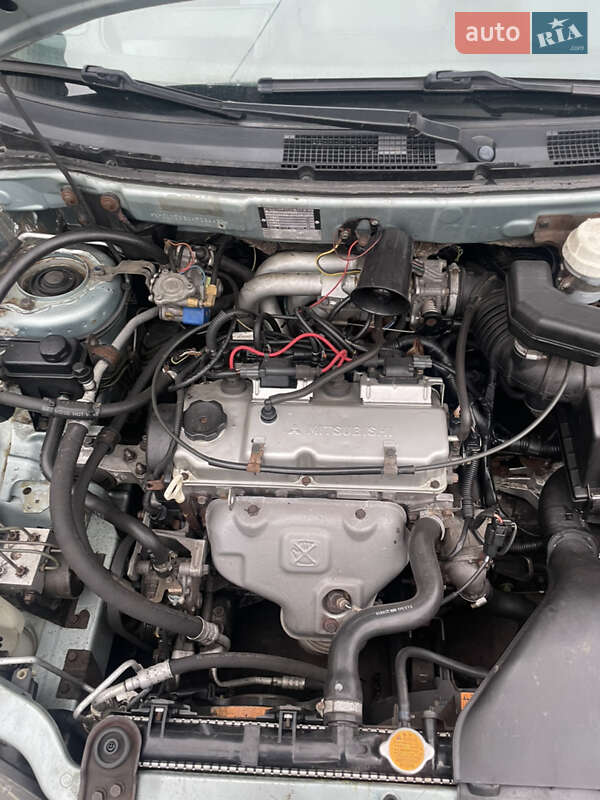 Минивэн Mitsubishi Space Star 2004 в Бобровице