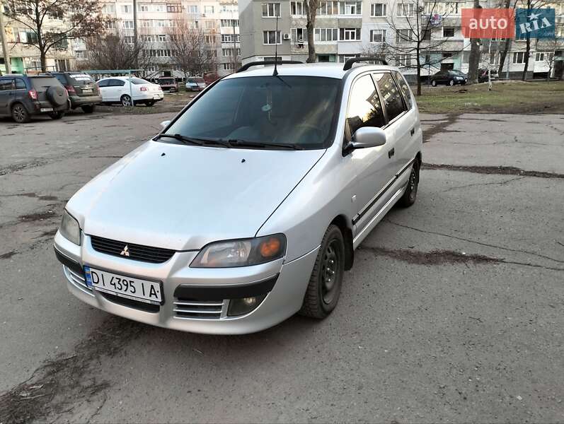 Минивэн Mitsubishi Space Star 2003 в 