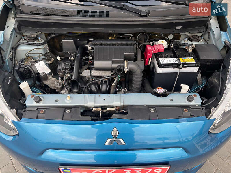 Хэтчбек Mitsubishi Space Star 2014 в Ровно