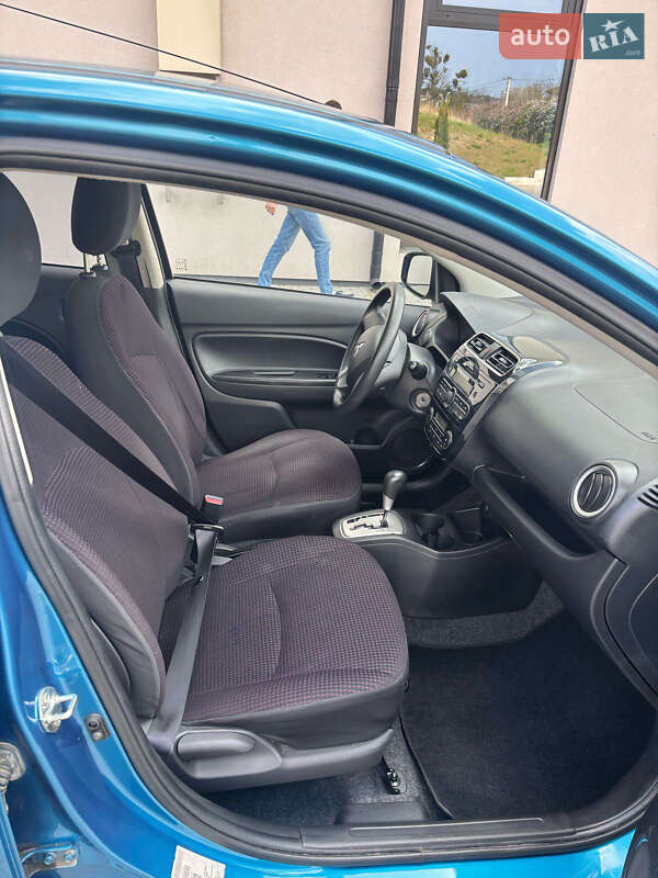 Хэтчбек Mitsubishi Space Star 2014 в Ровно