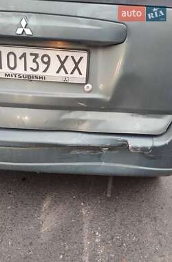 Минивэн Mitsubishi Space Star 2004 в 