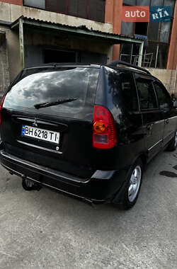 Минивэн Mitsubishi Space Star 2004 в 