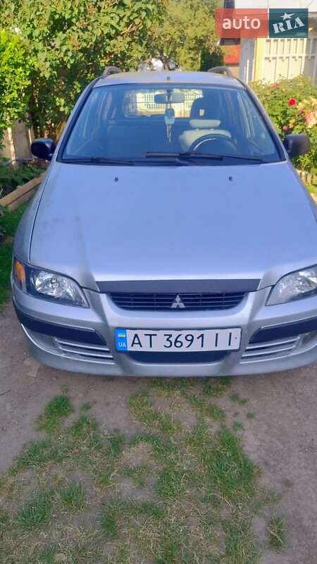 Mitsubishi Space Star 2003