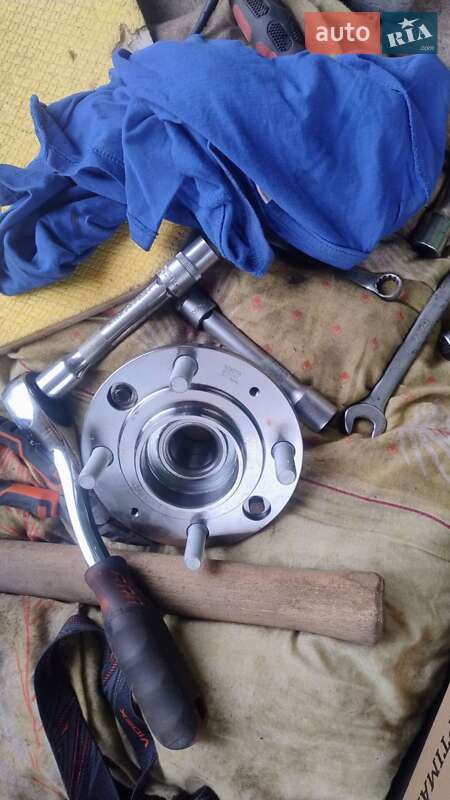 Минивэн Mitsubishi Space Star 2003 в Косове фото 10 Минивэн Mitsubishi Space Star 2003 в Косове