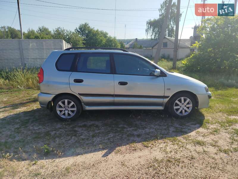 Минивэн Mitsubishi Space Star 2004 в 