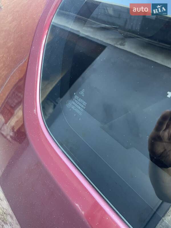 Мінівен Mitsubishi Space Star 2003 в Києві фото 23 Мінівен Mitsubishi Space Star 2003 в Києві