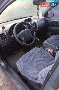 Минивэн Mitsubishi Space Star 2003 в 