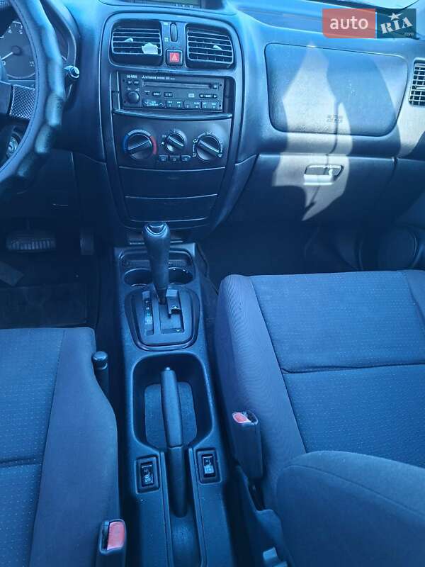 Мінівен Mitsubishi Space Star 2004 в Кам'янському фото 3 Мінівен Mitsubishi Space Star 2004 в Кам'янському