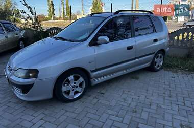 Минивэн Mitsubishi Space Star 2003 в 