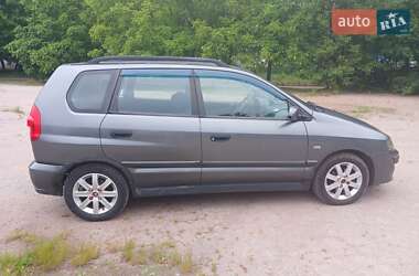 Минивэн Mitsubishi Space Star 2004 в 