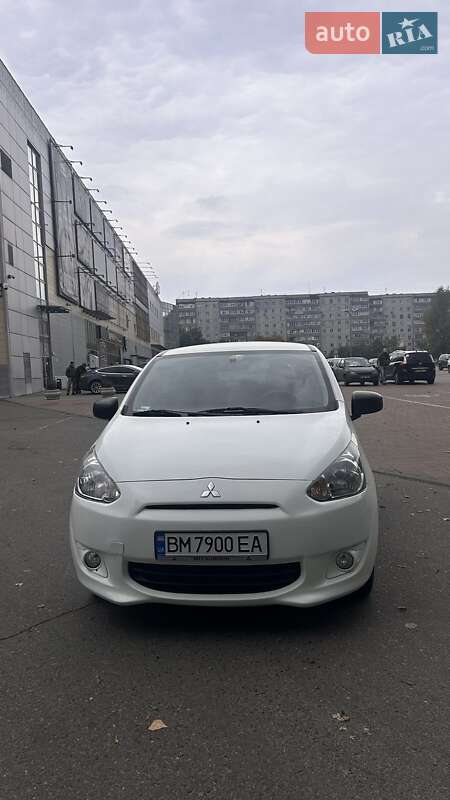 Хетчбек Mitsubishi Space Star 2015 в Сумах