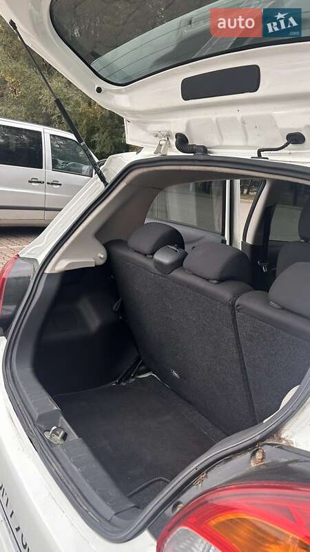 Хетчбек Mitsubishi Space Star 2015 в Сумах