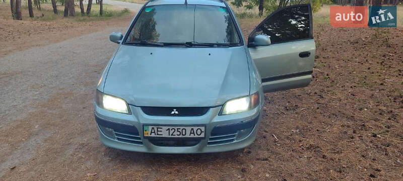 Мінівен Mitsubishi Space Star 2003 в Дніпрі фото 2 Мінівен Mitsubishi Space Star 2003 в Дніпрі