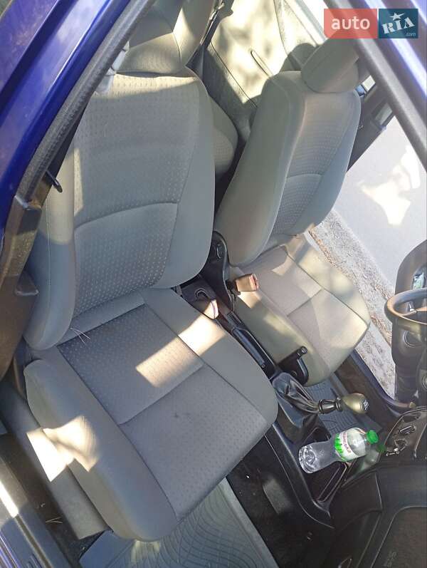 Мінівен Mitsubishi Space Star 2004 в Києві фото 10 Мінівен Mitsubishi Space Star 2004 в Києві